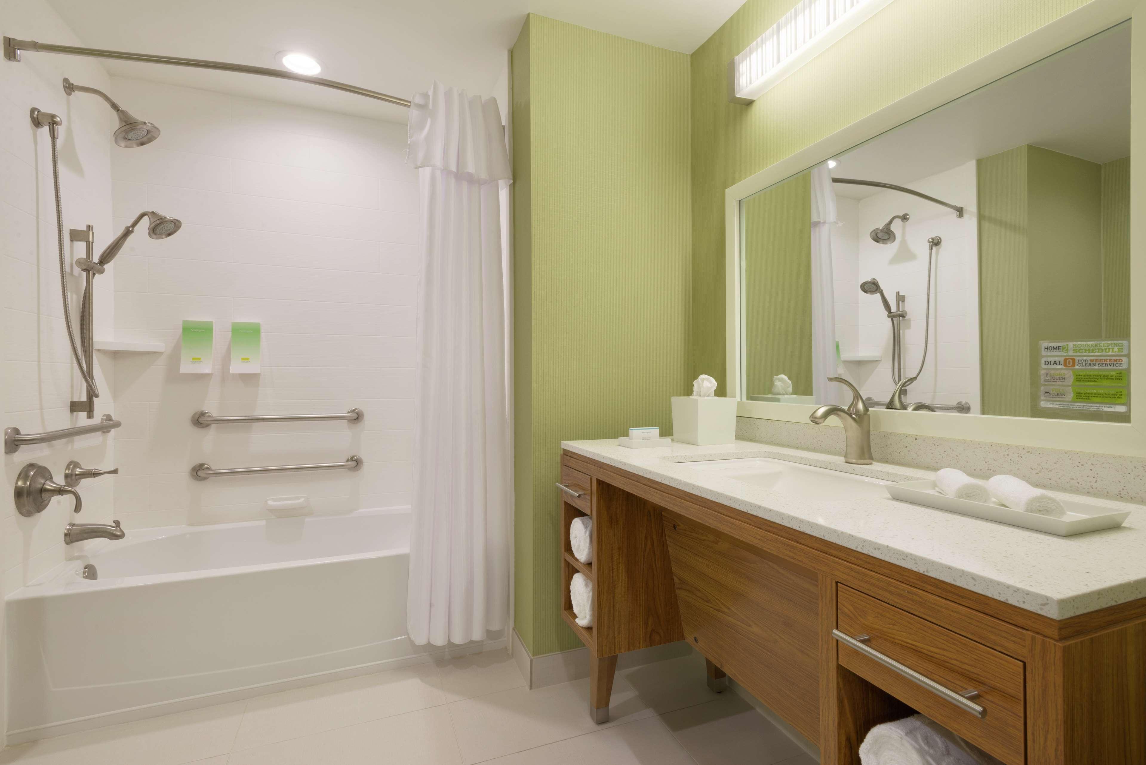 Home2 Suites By Hilton Tallahassee State Capitol Esterno foto
